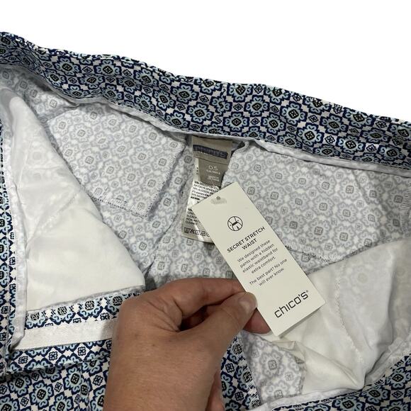 Chico's Secret Stretch Waist Pants 0.5 6 blue green print comfort mod - Picture 9 of 9
